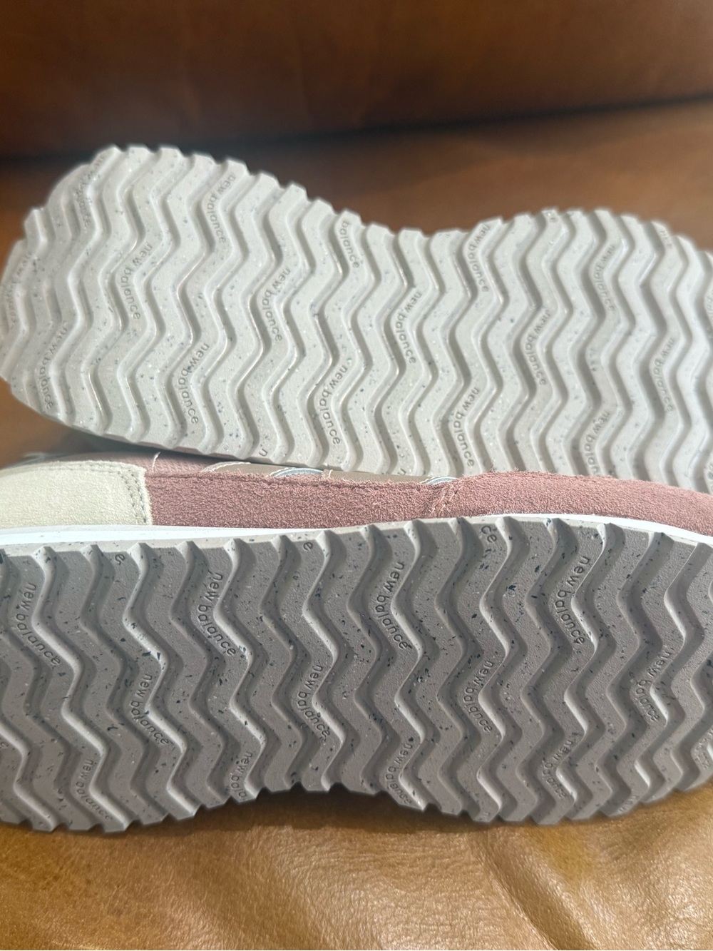 New Balance 237 v1 sneakers - Picture 3 of 4